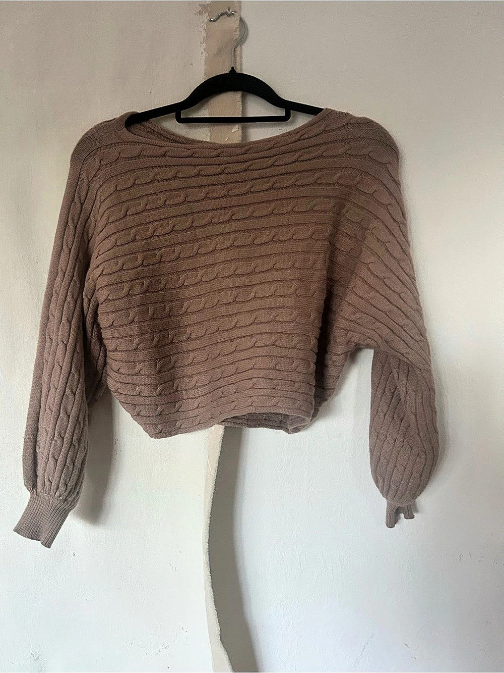 Miracle Textured Cropped Sweater in Pink Size Small/Medium Like New